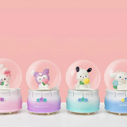 Kuromi Işıklı Kar Küresi 7 Cm Alk3397