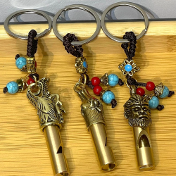 Metal Figürlü Düdük Anahtarlık Alk4461